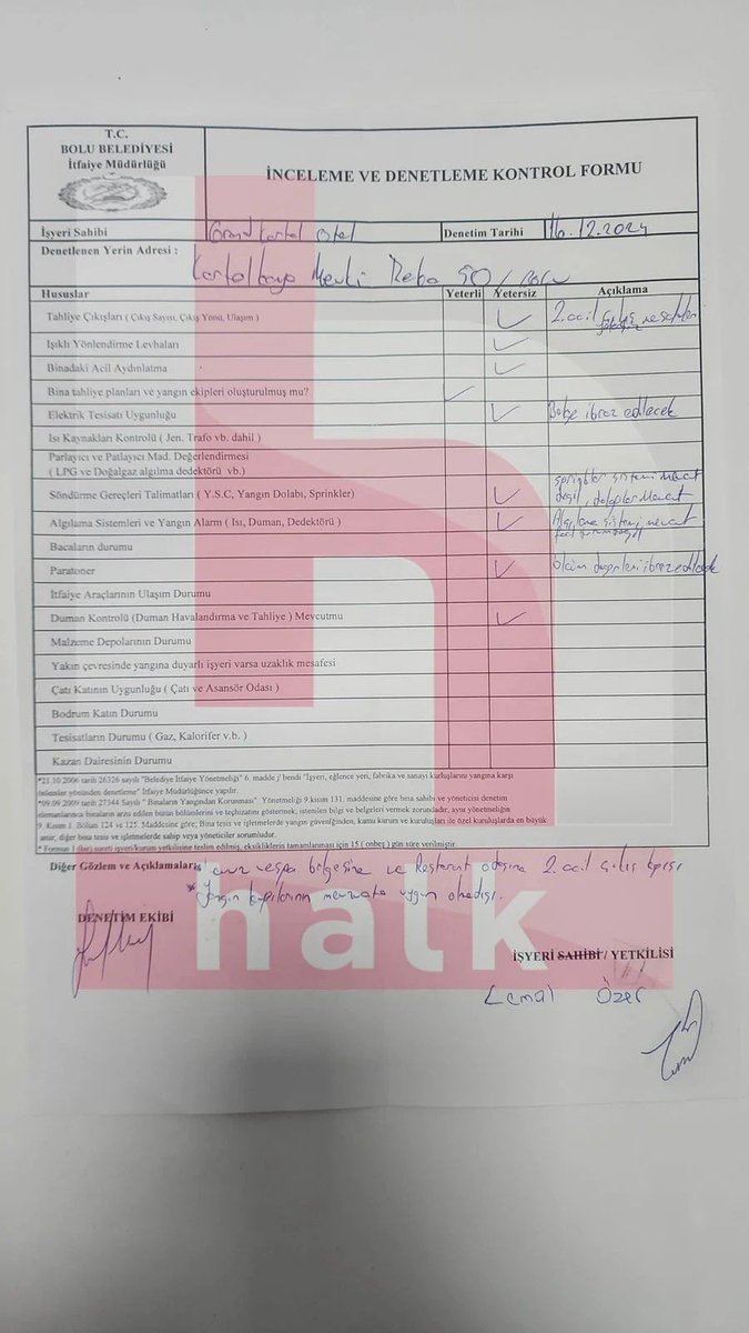 mahajansi's tweet photo. 76 Canın Sorumlusu Ortaya Çıktı: Bolu Belediyesi.

Halk TV ve İsmail Saymaz bu sefer baltayı taşa vurdu.

Önce Bolu Belediyesi’nin denetimle alakası yok dediler sonra İsmail Saymaz Halk TV’de Bolu Belediyesi’nin Bolu’daki oteli yangın yönünden denetlediğini ortaya çıkaran belgeyi yayınladı.

25.12.2024’te Bolu Belediyesi otele Yangına karşı yeterli değil diye belge vermezken 02.01.2025’te Yangına karşı yeterlidir belgesi verdi.

İsmail Saymaz ve Halk TV’ye teşekkür ediyoruz 25.12.2024 tarihli belgeyi yayınlayarak Bolu Belediyesi’nin otel yangına karşı yeterli olmadığını ortaya çıkarmış, aynı Bolu Belediyesi 02.01.2025’te belediyenin yangına karşı yeterli olduğuna dair belgeyi vermiş.

1 Haftada ne değişti?

Hani yangın denetimi Bolu Belediyesi’nin yetki alanında değildi?