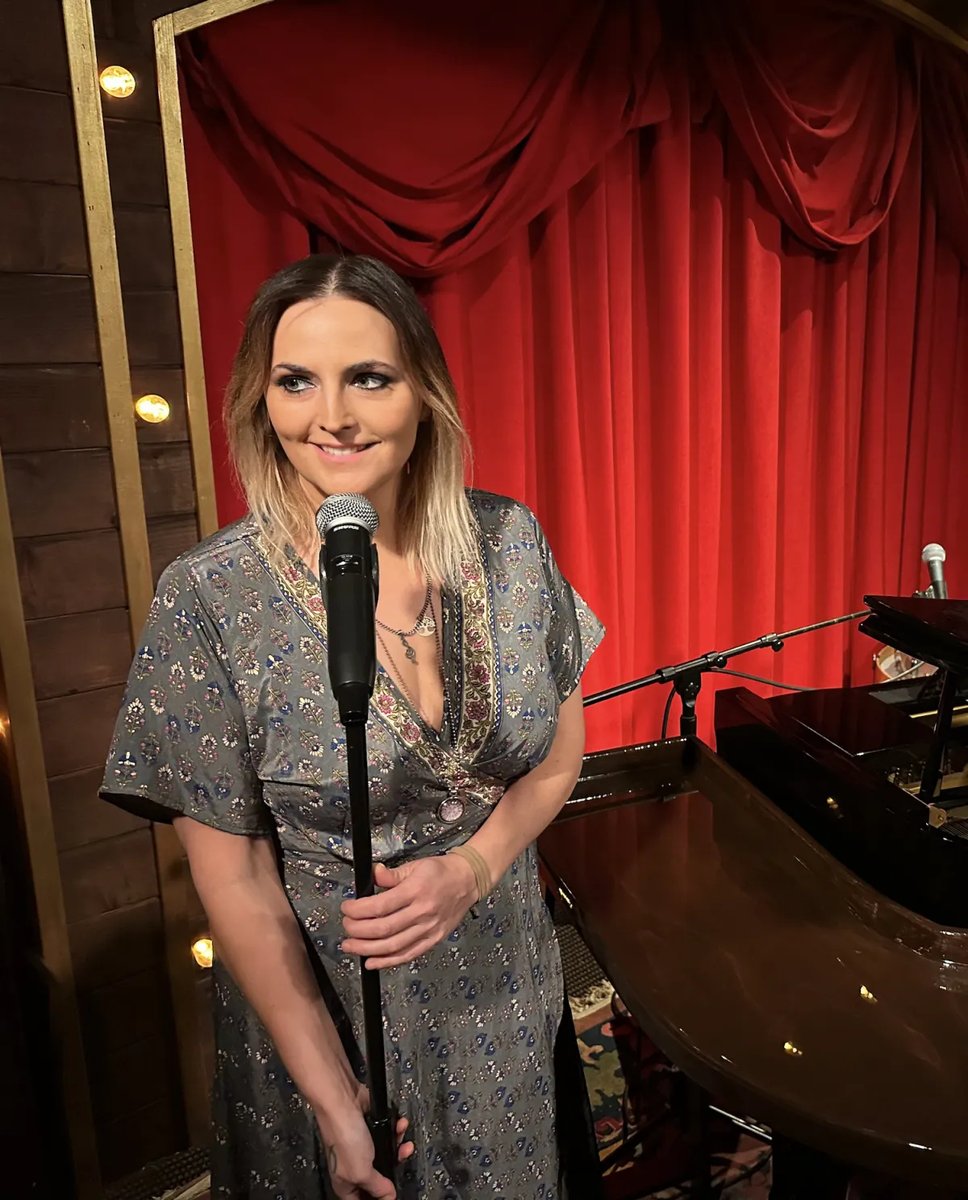 #news: <a href="/KatyTunbridge1/">Katy Tunbridge</a> on musical inspiration, the industry and 'Skin Deep' [Interview].

indie-music.co/2025/01/22/kat…