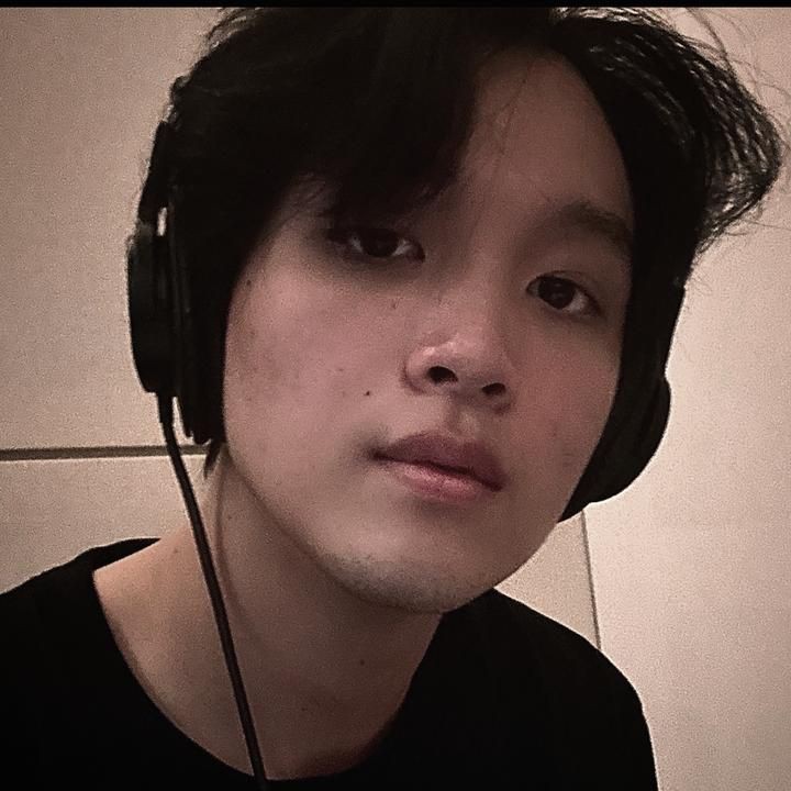Keith9499899353's tweet photo. — Dongmark short au

‹ Remigo di titipkan pada adik ayahnya yang hanya 6 tahun lebih tua darinya untuk sementara waktu› https://t.co/UGOTbY8Wo1
