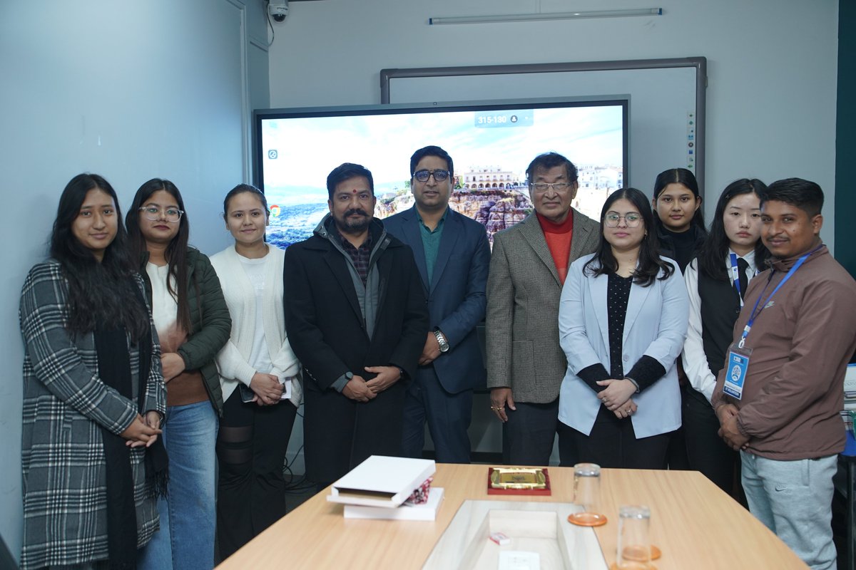 gciedunp's tweet photo. 𝐆𝐥𝐨𝐛𝐚𝐥 𝐀𝐧𝐧𝐮𝐚𝐥 𝐅𝐢𝐞𝐬𝐭𝐚 - 𝟐𝟎��𝟓 ✨🎖️
Day4 : Case Study &amp; Presentation

#GAF #Day4 #GlobalAnnualFiesta #AnnualFiesta #Fiesta2025 #ShapingTheFuture #BBA #BHM #BTTM #MBA #GCI #GlobalCollegeInternational #GlobalCollege #Global #BeGlobal #gciedunp #ComeBeAGlobalite https://t.co/V9vLYE2nQi