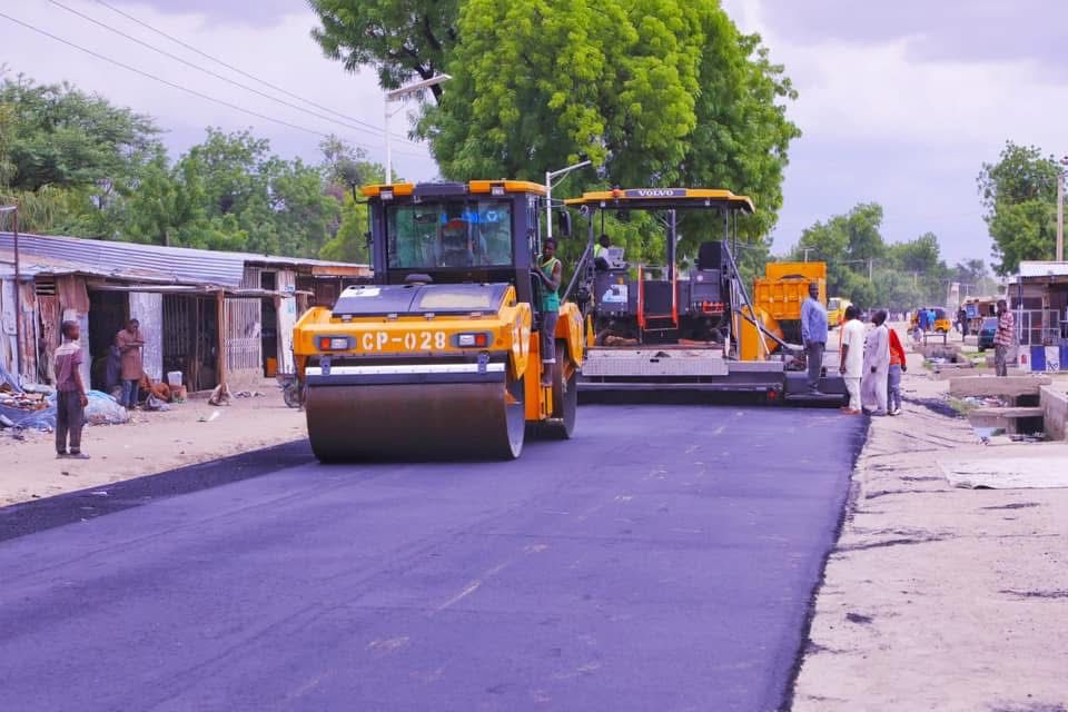 M_M_UMAR's tweet photo. Appreciation on 20.5km road and drainage at Bolori 2 ward.

Bolorill Youth Development Association (#BYDA) and the good people of Bolori ll ward have shown their warmest appreciation to the Executive @GovBorno @ProfZulum, for the...

https://t.co/EGiIuXiAGQ

@dauda_iliya @bundi58 https://t.co/F78lcrPgcV