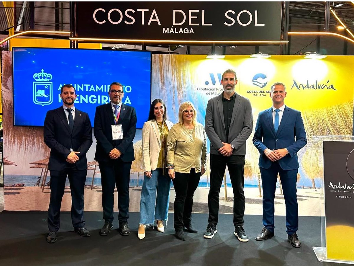 TheEmbassy (@theembassytch) on Twitter photo 👋 Acompañamos a <a href="/fuengirola/">Ayto. Fuengirola</a> en #Fitur2025, donde un año más se ha presentado la #MarcaFuengirola como el mejor destino para disfrutar y practicar deporte.
Gracias <a href="/AnaMula1/">Ana Mula</a> <a href="/1JulioRodriguez/">Julio Rodríguez</a> por contar con <a href="/bernirodriguez5/">Berni Rodríguez</a> y <a href="/TheEmbassyTCH/">TheEmbassy</a> junto a Natalia Baldizzone. 👋 Acompañamos a <a href="/fuengirola/">Ayto. Fuengirola</a> en #Fitur2025, donde un año más se ha presentado la #MarcaFuengirola como el mejor destino para disfrutar y practicar deporte.
Gracias <a href="/AnaMula1/">Ana Mula</a> <a href="/1JulioRodriguez/">Julio Rodríguez</a> por contar con <a href="/bernirodriguez5/">Berni Rodríguez</a> y <a href="/TheEmbassyTCH/">TheEmbassy</a> junto a Natalia Baldizzone.