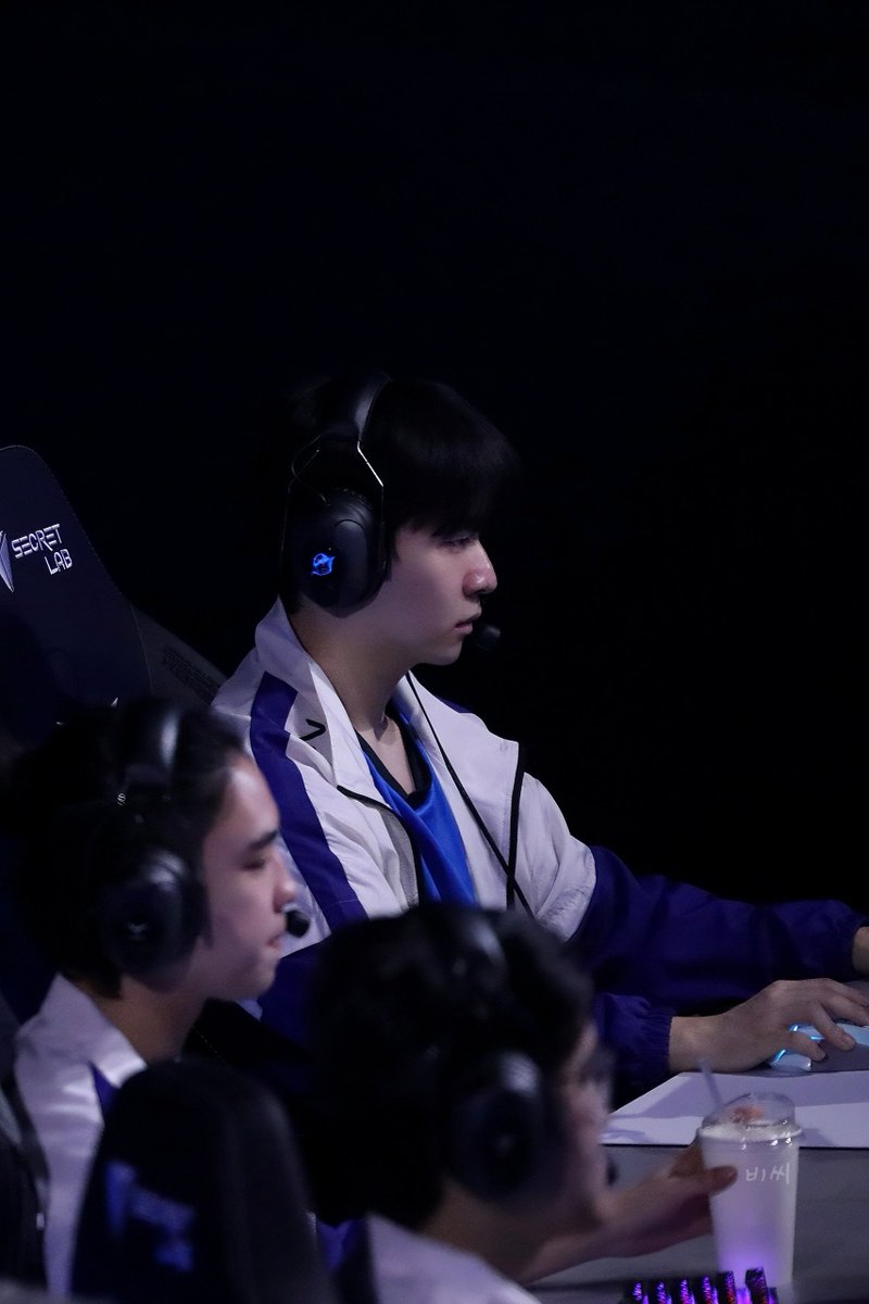 250122

LCK CUP
DNF vs DRX

#GODNF #DNFWIN 
#Life #라이프 #김정민