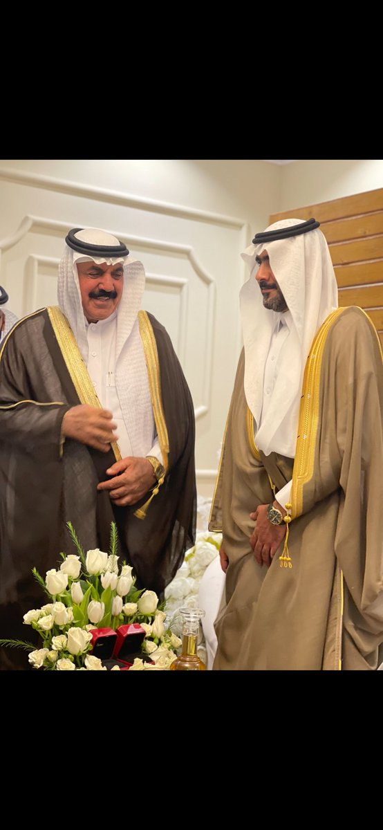 GheedAlkayid's tweet photo. الأفراح و الأرباح و الفايض و راس المال 

يطوّل بعمرك أبوي الغالي الشيخ عبيد آل كايد ❤️ https://t.co/mHf5kGFnZ6