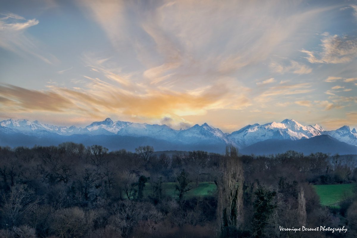 vederouet's tweet photo. โฅ๏ธ๐ค๐ Pyrรฉnรฉes
Veronique Derouet 01/2025
#pyreneesatlantiques #pyrenees #snowymountains #beguios @ThePhotoHour https://t.co/A13ESlGfp1