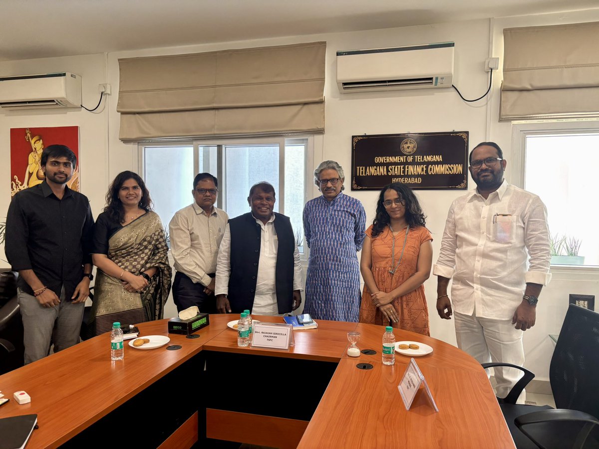 Telangana Finance Commission (@tgfincom) on Twitter photo H Chairperson <a href="/BapuRajaiah/">Rajaiah Siricilla</a> H Member <a href="/Nehrunai/">Nehru naik M</a> in a meeting wth Hyderabad Urban Lab.
Dr. Anant M, Meghna from HUL prsted their ideas on Solid Waste management, Effective utilisation of unused spaces in Urban Local bodies.
<a href="/SmitaSabharwal/">Smita Sabharwal</a> H Chairperson <a href="/BapuRajaiah/">Rajaiah Siricilla</a> H Member <a href="/Nehrunai/">Nehru naik M</a> in a meeting wth Hyderabad Urban Lab.
Dr. Anant M, Meghna from HUL prsted their ideas on Solid Waste management, Effective utilisation of unused spaces in Urban Local bodies.
<a href="/SmitaSabharwal/">Smita Sabharwal</a>