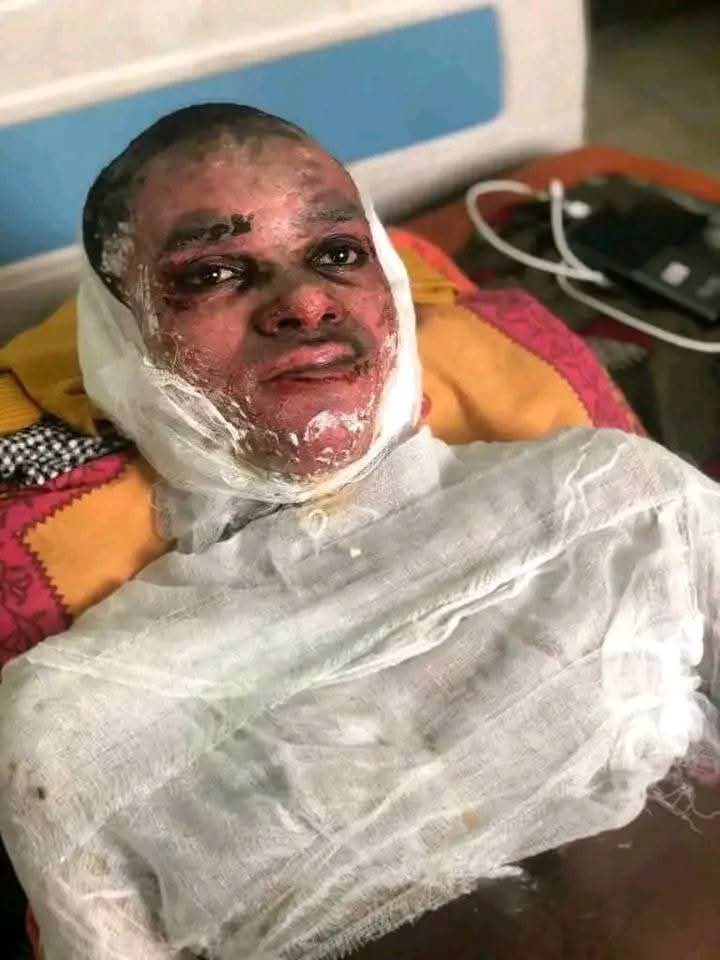 #RDC Ce garçon, nommé Marcus, âgé de 19 ans, a joué au jeu Winner et, par chance, a gagné 3.000.000 FC. Il a demandé à ses amis de l’accompagner pour retirer l’argent et, par amour, a donné un peu d'argent à ses deux amis. 

Le soir du 2 novembre 2024, après avoir regardé un