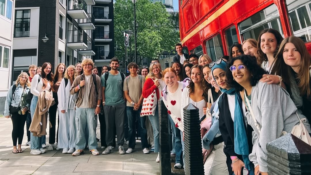 We are proud to have received a 'Good' rating for our degree apprenticeships following our most recent inspection by Ofsted, further solidifying our commitment to providing high-quality education and learner support 🏆💛

🔗 Read about our recent rating: bit.ly/3DZPmGk