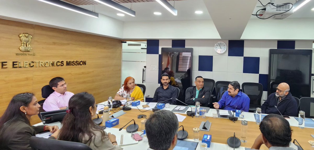 gsbtm's tweet photo. GSBTM hosted a consultation on Skilling Needs in the Biotech Industry led by Shri Manish Gurwani Mission Director Industry leaders discussed bridging skill gaps aligning training with trends, and fostering collaboration between academia, industry, and gov. to shape #biotechfuture https://t.co/1N7UZ0X2wo