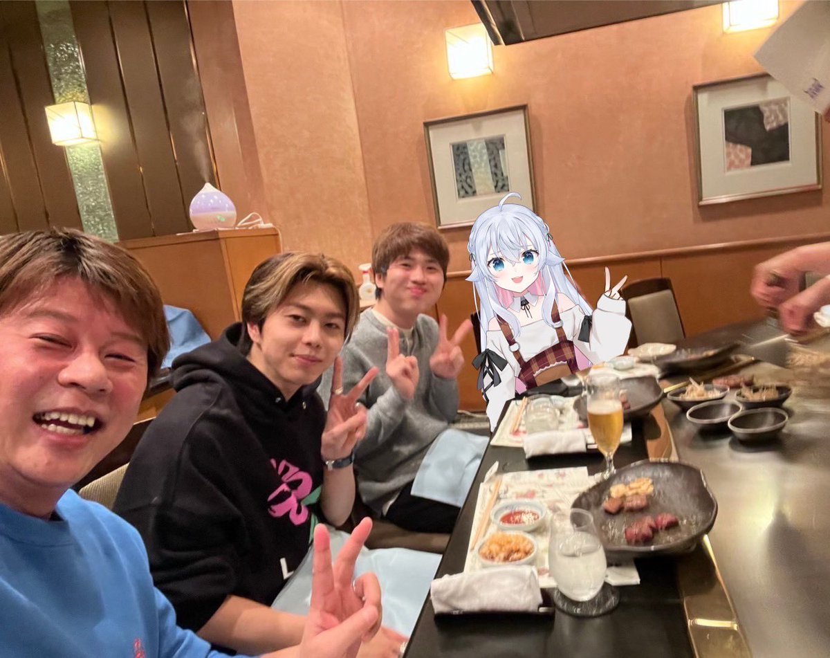 rossydesu's tweet photo. エイコーカップ！優勝🏆賞品の、肉の会ー
ちくのぼさん！SEIYAさん！カグラナナさん！
と、優勝のご褒美頂きました！
目黒雅叙園の名店ステーキハウス！hamaさんにて！スペシャルコースを頂きました！
どれも絶品でした！店も、気品高く、絶品すぎて、みんな静かに、頂きました！優勝最高！肉最高！でした！
#エイコーカップ　#EIKOCUP #デドバ　#ステーキハウスhama #肉　#優勝　#狩野英孝 #ちくのぼ　#SEIYA 
#カグラナナ #野性���弾ロッシー