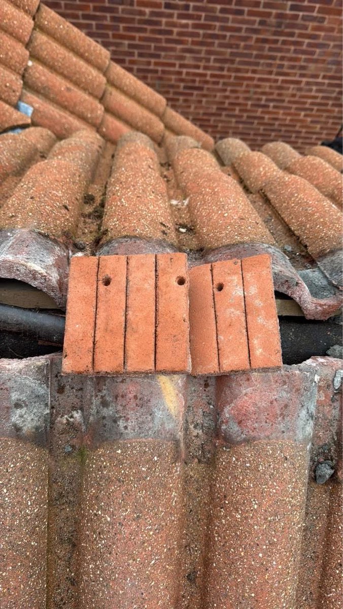 Something you don’t see much of now ☹️ good old dental slips used on a wet laid ridge.🫶🏻