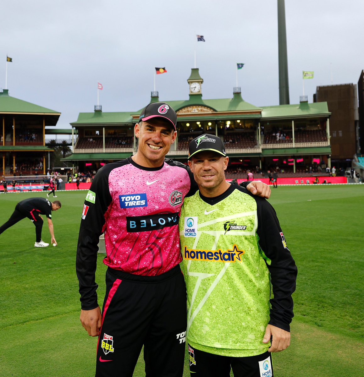 Sydney Cricket Ground (@scg) on Twitter photo The Challenger is locked in! ๐ ๐
<a href="/SixersBBL/">Sydney Sixers</a> will host the <a href="/ThunderBBL/">Sydney Thunder</a> at the SCG this Friday night for a place in The Final.
โน๏ธ bit.ly/SCGEvents The Challenger is locked in! ๐ ๐
<a href="/SixersBBL/">Sydney Sixers</a> will host the <a href="/ThunderBBL/">Sydney Thunder</a> at the SCG this Friday night for a place in The Final.
โน๏ธ bit.ly/SCGEvents