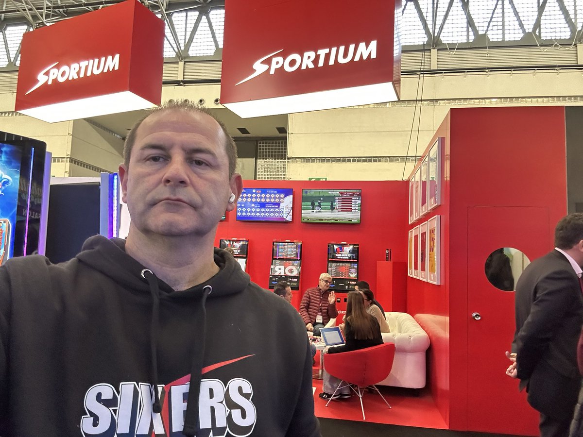 scalzichris's tweet image. ICE is always fun and plenty of opportunities 😎 by @sportium