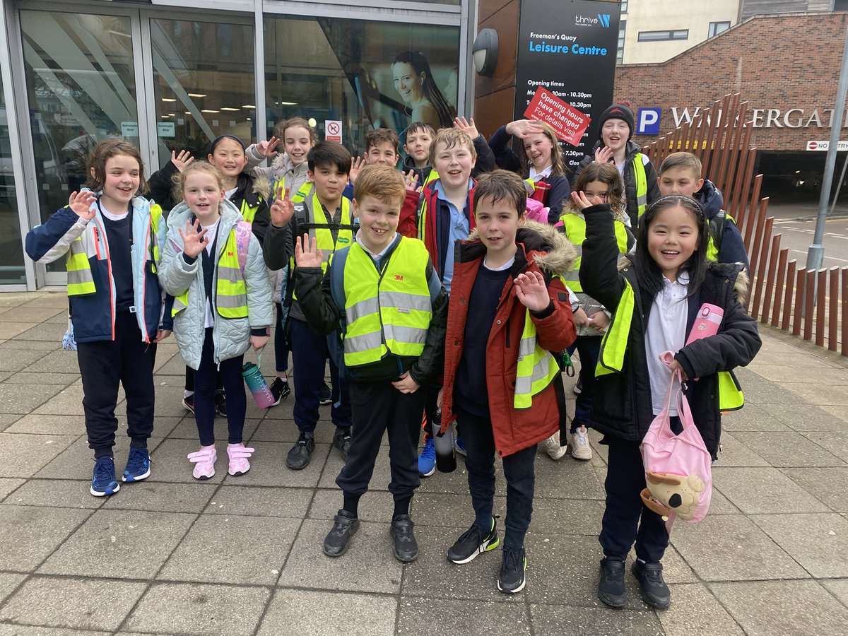 Amazing morning with <a href="/DurhamCLS_SSP/">DurhamCLS-SSP</a> for the swimming gala! We came 4th out of 16 schools and just missed out on the finals. Brilliant effort from the whole team 🏊‍♀️🏊‍♀️👏🏻👏🏻#swimminggala #article24