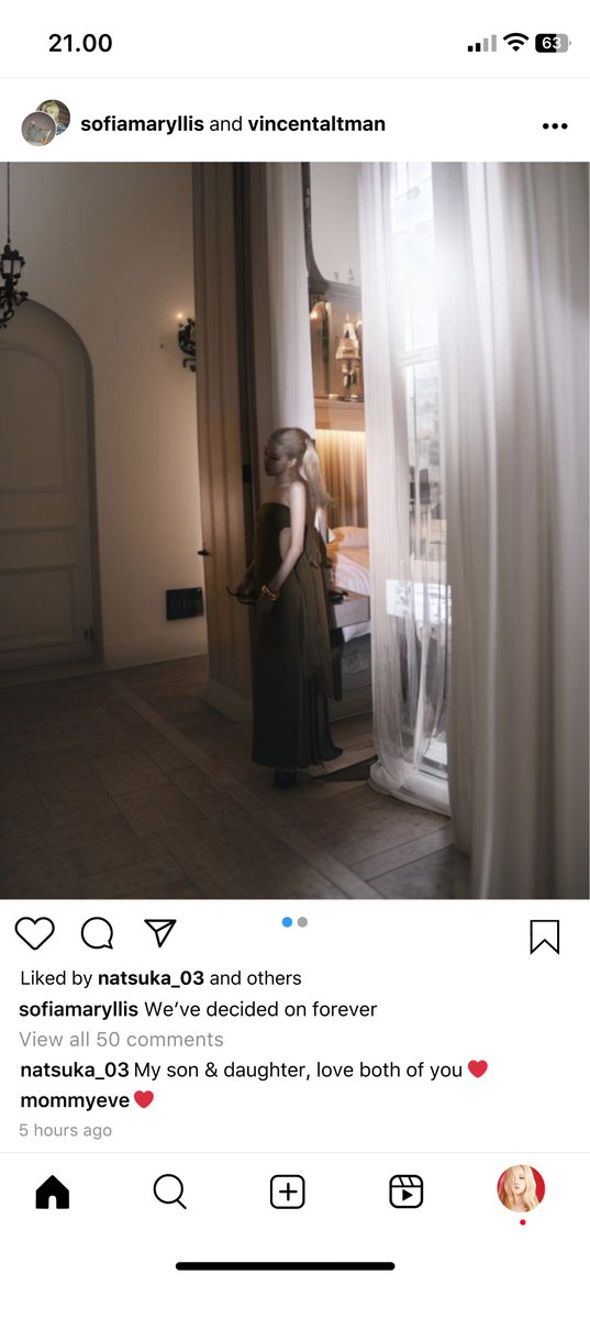 alice tweet media