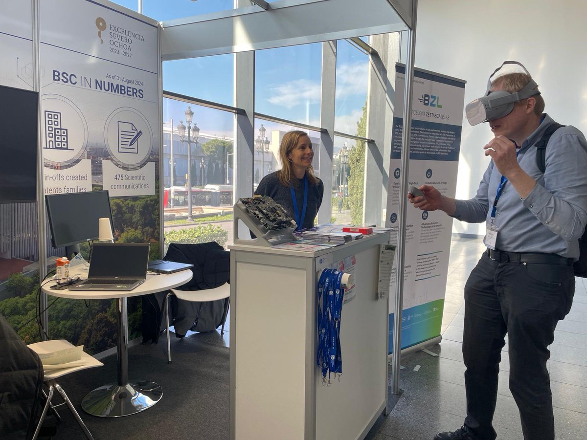 BSC_CNS's tweet photo. 🚀Last Day of #HiPEAC25!
💻BSC researchers show their participation in several European projects as part of the European Projects poster session
👓🌐The Earth Sciences Department unveils their virtual reality glasses as part of the Destination Earth project https://t.co/uzeSIRW5rQ