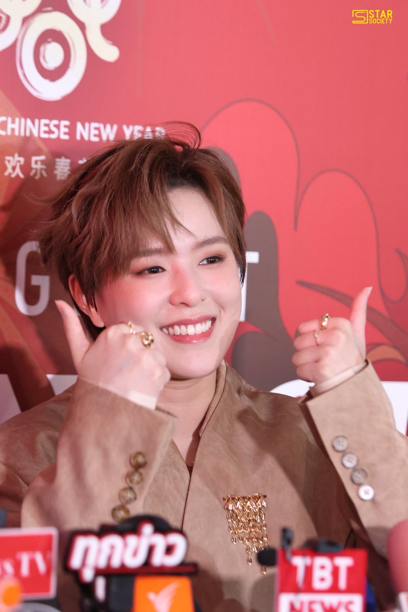 STARSOCIETY_TH's tweet photo. “ซันนี่ เกวลิน” ร่วมเฉลิมฉลองสุดยิ่งใหญ่ ตรุษจีนปีมะเส็ง ในงาน “centralwOrld The Great Chinese New Year 2025”

#ซันนี่เกวลิน  
#Sunnee #Sunnee杨芸晴
#CTWCNY2025xSunnee
#CTWCNY2025
#มะเส็งมาเฮงที่เซ็นทรัล #TheGreatChineseNewYear2025 https://t.co/4UAy6FNlcW