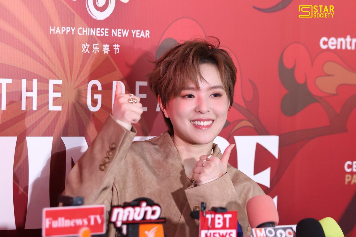STARSOCIETY_TH's tweet photo. “ซันนี่ เกวลิน” ร่วมเฉลิมฉลองสุดยิ่งใหญ่ ตรุษจีนปีมะเส็ง ในงาน “centralwOrld The Great Chinese New Year 2025”

#ซันนี่เกวลิน  
#Sunnee #Sunnee杨芸晴
#CTWCNY2025xSunnee
#CTWCNY2025
#มะเส็งมาเฮงที่เซ็นทรัล #TheGreatChineseNewYear2025 https://t.co/IrZSUhZLqX