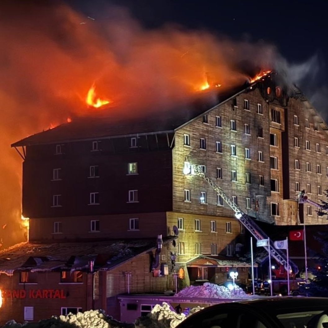 OsmanDemirci47's tweet image. Bir ülkeyi tanımak istiyorsanız o ülkede insanların nasıl öldüğüne bakacaksınız 
#Bolu
#roboskikatliamı 
#Halisaaksoy 
#Alirızaarslan