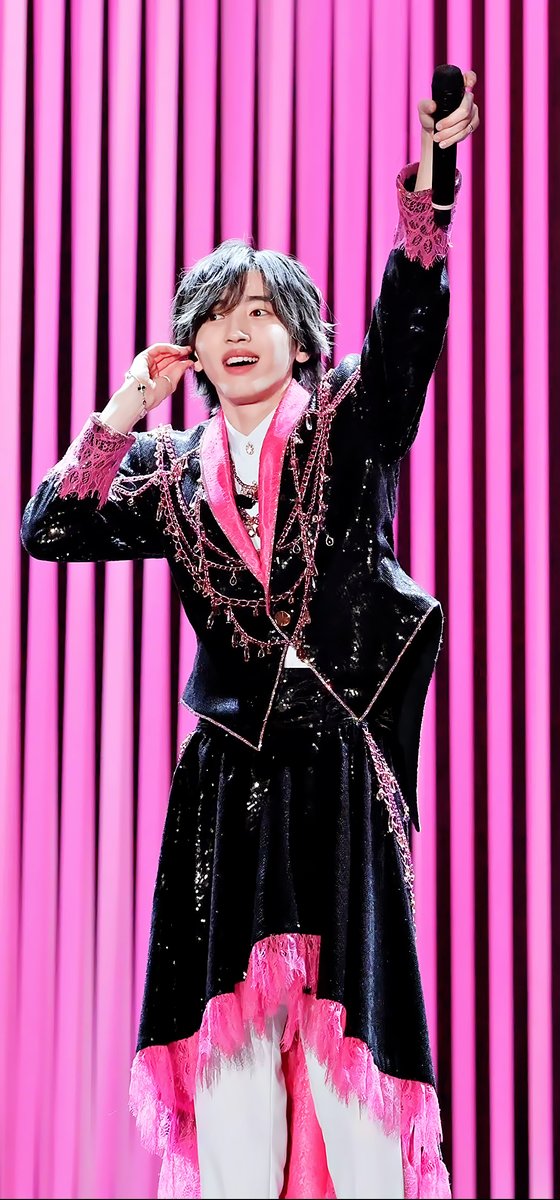 Naniwa_michi_02's tweet photo. 携帯の待ち受け画面📱
ピンクがぴったりのアイドル1位！🩷 https://t.co/yPTNSDqM2x