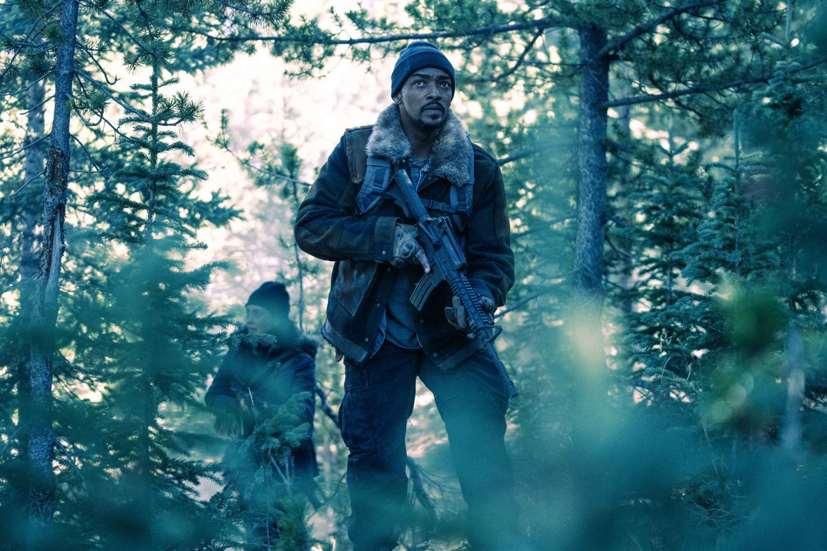 #Elevation #MovieReview A breezy and unchallenging 90 minutes with strong acting from talented  performers, compelling ideas and an interesting premise that doesn’t  quite ascend to the heights it could reach ⭐️⭐️⭐️

kneelbeforeblog.co.uk/movies/elevati…