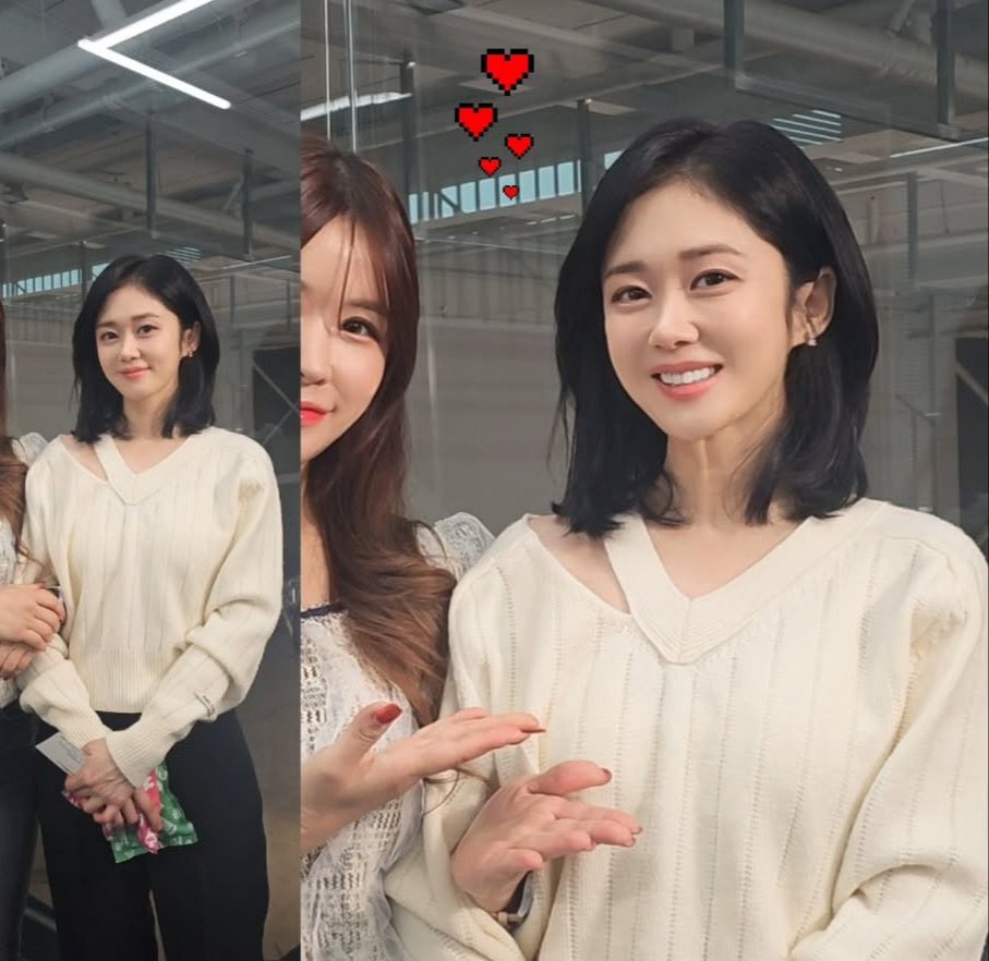 duck99999999999's tweet photo. 아니 언니 머리 진짜빨리 자라기는한가바
언제이렇게길렀어🥹예쁘긴왜이렇게예뻐🥹 https://t.co/xHAf0lcIgR