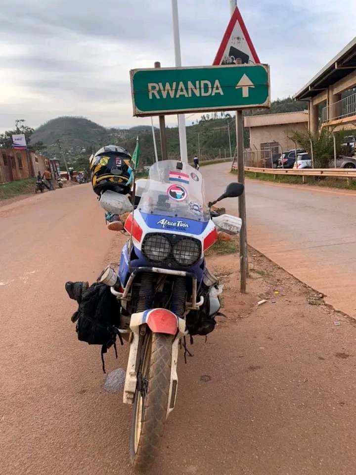 gye_yesu's tweet photo. From Ghana 🇬🇭 to Rwanda 🇷🇼 by motor bicycle 
Congratulations 👏🎉

One Africa, one love ❤️ https://t.co/i5oSfFO6kE