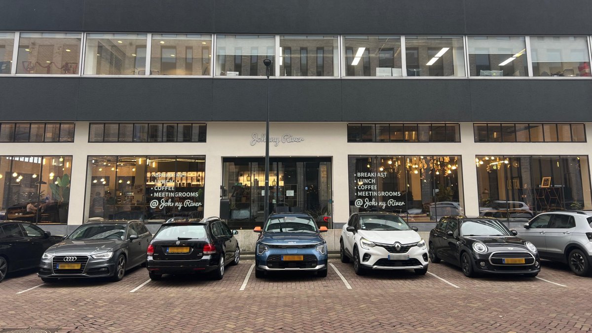 Everest frustreert A-merken: 'Relatie in de prullenbak' - bit.ly/3PJhT5k