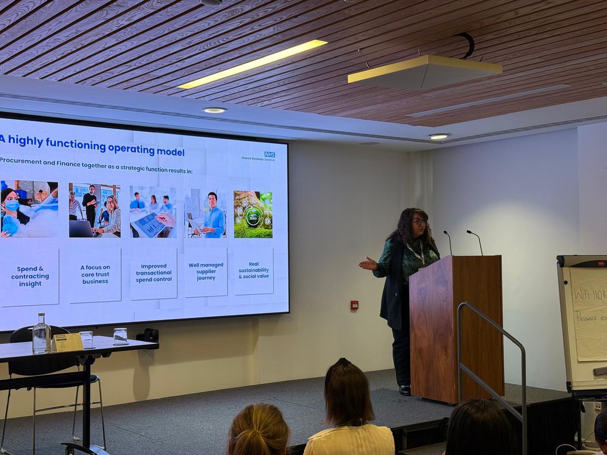 Another HCSA Partner <a href="/NHS_SBS/">NHS SBS</a> represented by Lydia Sullivan presenting at HFMA/HCSA Procurement Forum