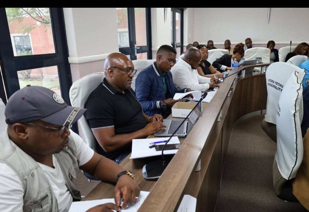 Intsika_Yethu's tweet photo. IYM welcomes CHDM for its IDP consultative programme in Cofimvaba. https://t.co/MIQP51FNr7