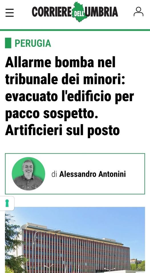 maschicidio's tweet photo. A QUALCUNO PIACE CALDO
Allarme bomba nel tribunale dei minori: evacuato l'edificio per pacco sospetto. Artificieri sul posto.

#pacchisospetti #allarmismovittimista #chiagniefutti #sequestroistituzionale #antipas #violenzadigenere #violenzaistituzionale 

https://t.co/Q6tcT1KnDl https://t.co/Fm9xIuXWBf