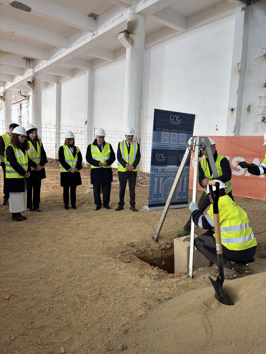 Colegio Notarial de Cataluña tweet media