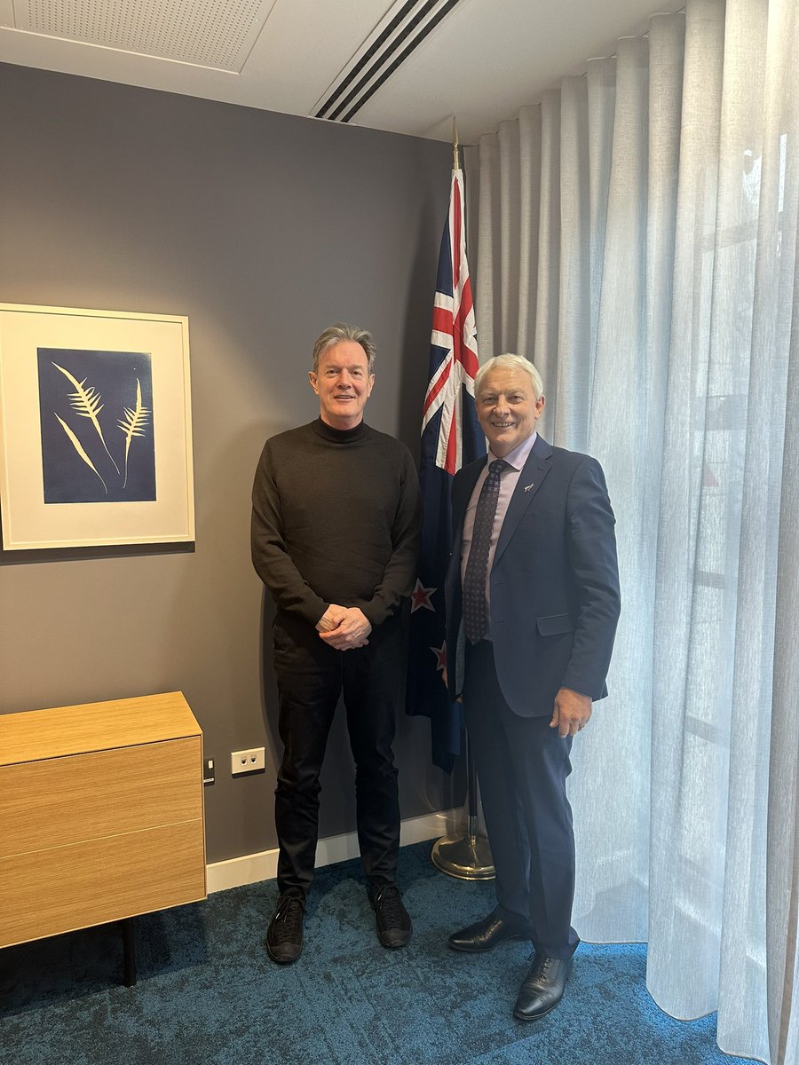 Good to meet Sir Nick Hine, formerly Second Sea Lord who served over three decades in the Royal Navy. Nick is now CEO Marine with Babcock who provide engineering services for the Royal NZ Navy at Devonport in Auckland.