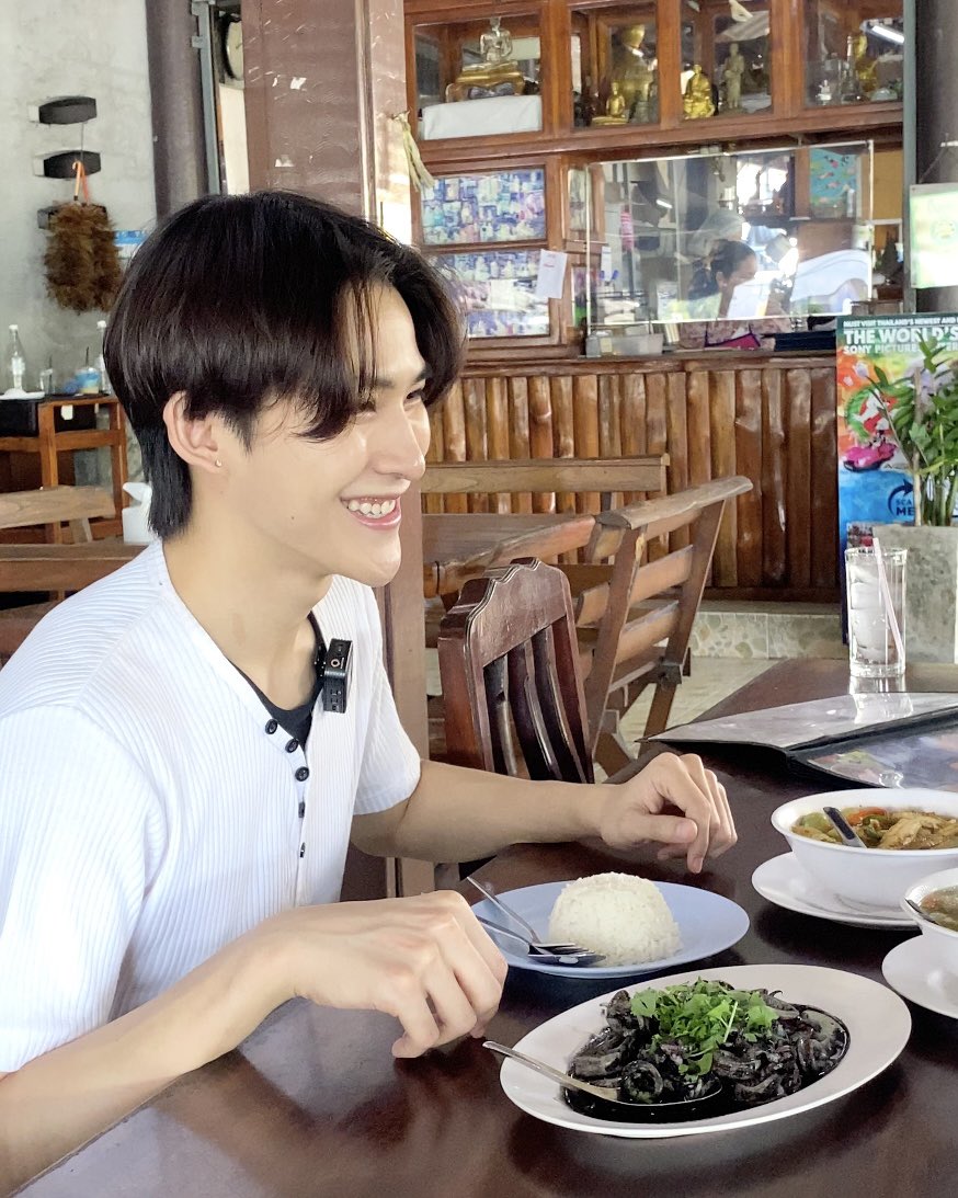 PStufe's tweet photo. มีใครคิดถึงหนุ่มพะเยาคนนี้มั้ยน้าาา 🥹
ถ้าคิดถึงกัน ยังสามารถดูรายการเฟิร์สๆ ย้อนหลังได้น้า 👇🏻
📺 Youtube : Influduction
🔗 https://t.co/9UdTBVeSYY
#firstpiyangkull
#InfluencerExchange
#Pstufe https://t.co/h7iQBdNFri
