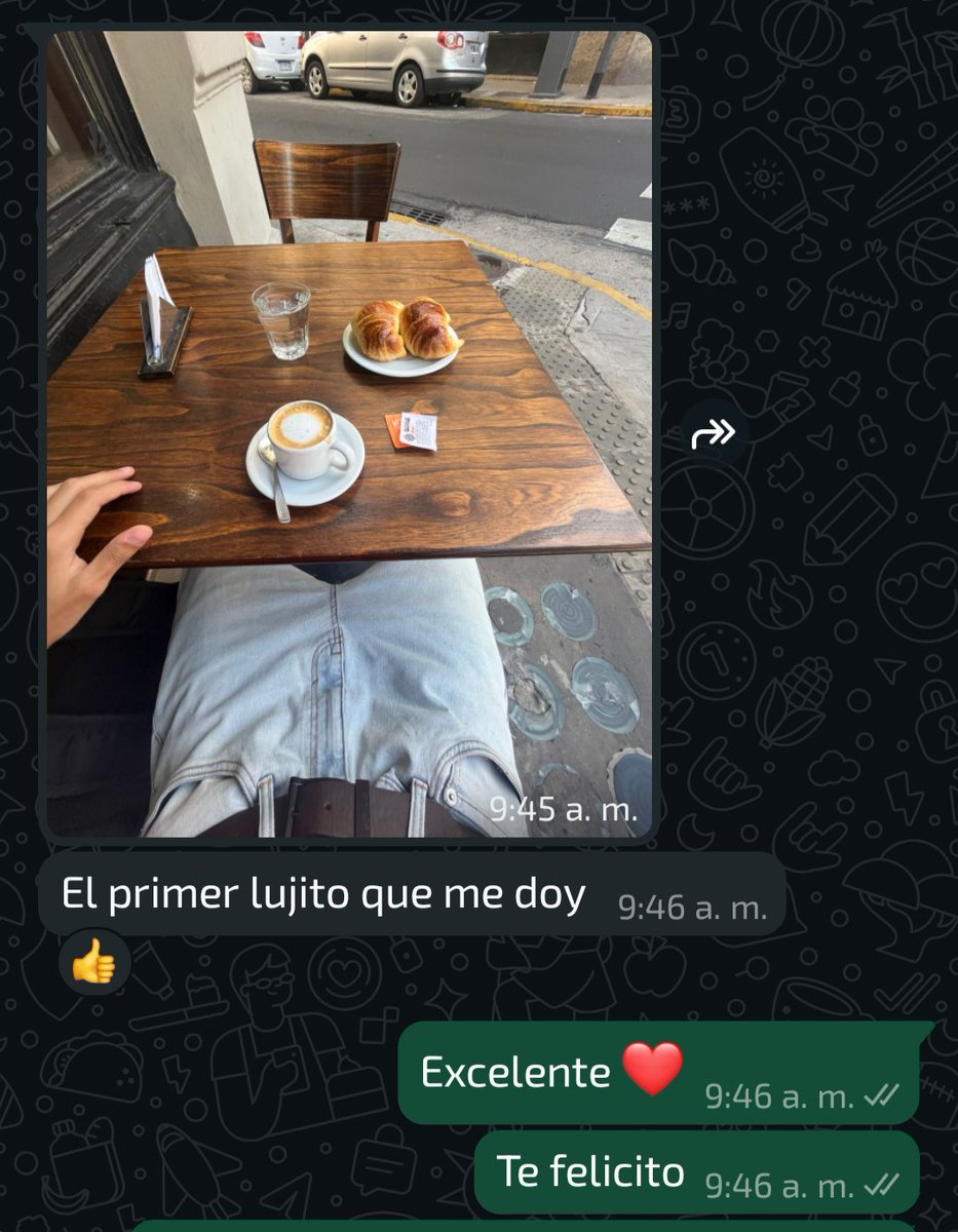 patriotaargenta's tweet photo. Buenos días 😘 les cuento algo
mi hijo tiene 16 años y agarró un laburo de verano (xq estudia) ayer le pagaron una semana y hoy me manda esa foto, que orgullo y ternura me da el pibe que estoy criando 💕😌 https://t.co/f587IyIfYE