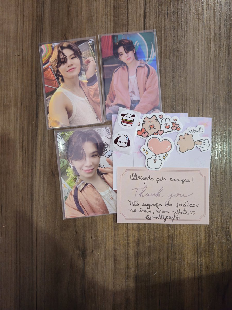 moonjihoonie's tweet photo. FEEDBACK POSITIVO @nattycaptor 
O processo de compra foi super tranquilo, os pcs vieram super bem embalados e eu com certeza compraria mais vezes https://t.co/uTiW3nXk8y