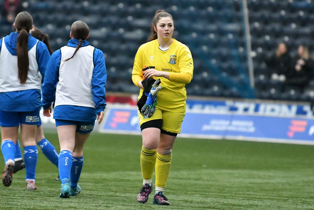 🏅Double TOTW this week <a href="/lucieburnsy/">burnsy</a> and <a href="/EllieCurrie10/">Ellie Currie</a> 🙌

Both have grabbed a spot in the SWPL TOTW. Currie with her second spot in two weeks after an excellent game and Burns earns a spot with her first half brace and brilliant display ⚽️

Congratulations girls 🫡