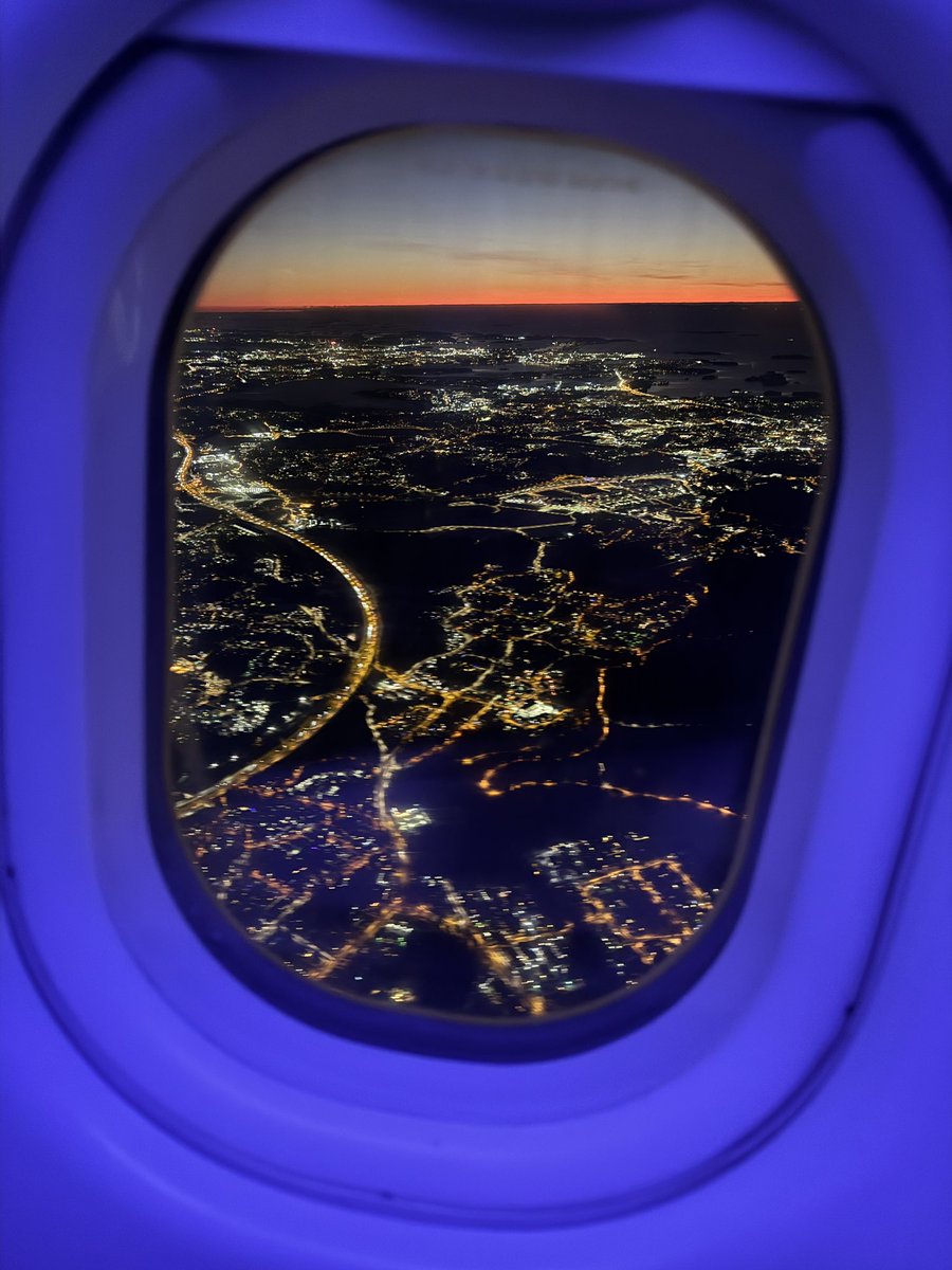 x87_CG's tweet photo. Gooooooooooooooood morning! I’m on the road again today…let’s see who can guess where I’m headed?! https://t.co/ExFeJHrIOM