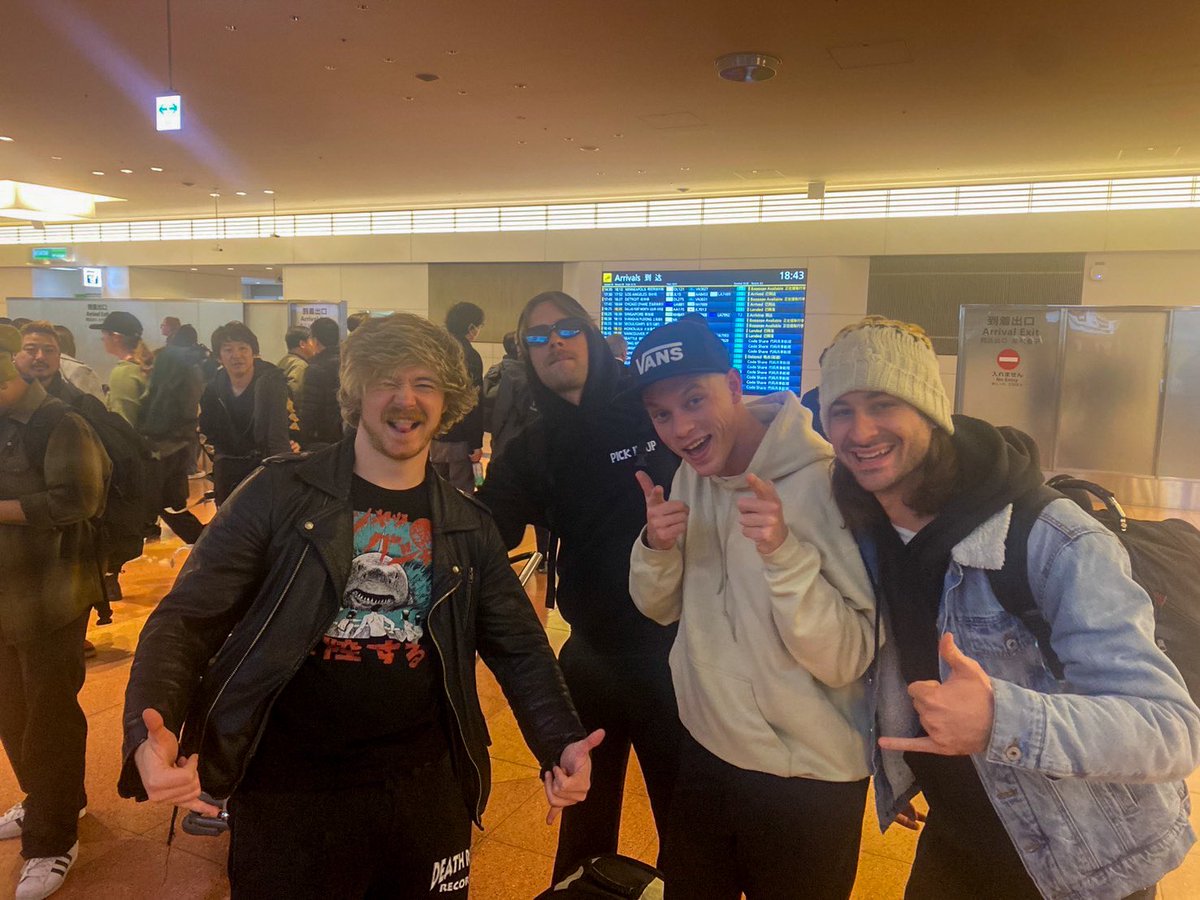 unionway_bhands's tweet photo. JAKOBS CASTLE 
Long Beach Dub Allstars 

2バンドとも無事に来日しました！

ツアーは明日の渋谷Spotify O-EASTからスタート！

明日の前売チケットは本日23:59まで

•イープラス
https://t.co/mdCB2BBKyh

•ローソンチケット
https://t.co/WqB1SqNE4L https://t.co/aoqSR4PGKV