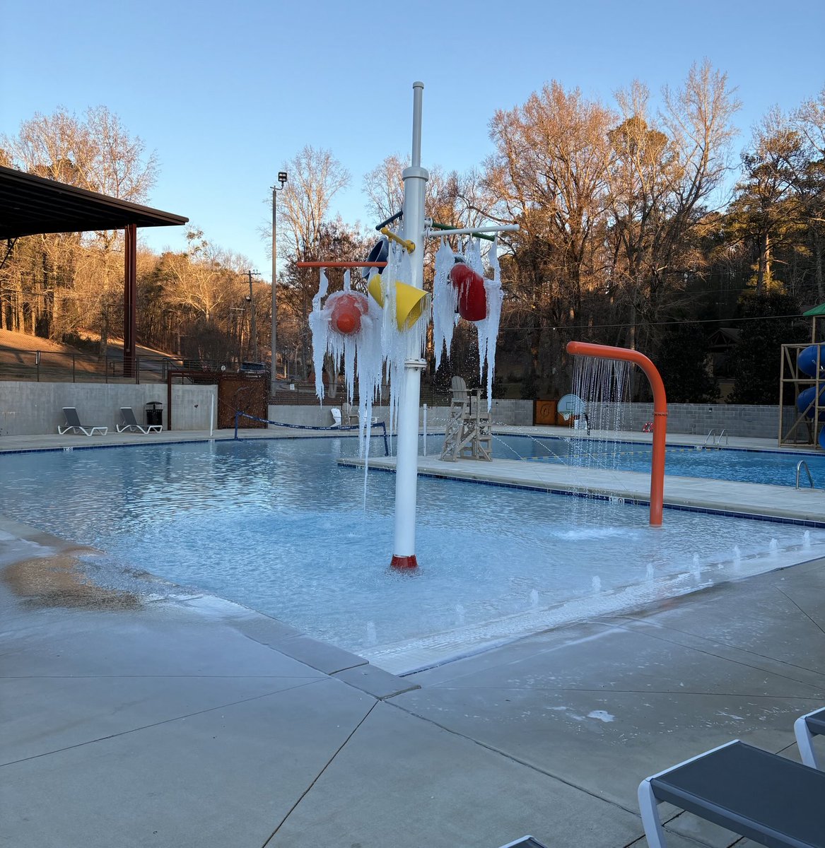 Tom Hall tweet media