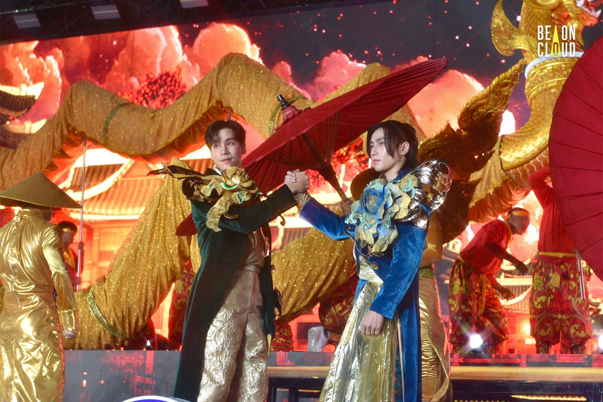 beoncloud_th's tweet photo. ภาพบรรยากาศ เจษ และ ไบเบิ้ล ที่งาน KING POWER CHINESE NEW YEAR 2025 ช้อป ดวง ปัง SHOP THE LUCKIEST FORTUNES ✨📸

#KingPowerCNY25xJesBible
#KingPowerChineseNewYear2025
#มูเที่ยวกินช้อป https://t.co/aLlnyNmC2Z