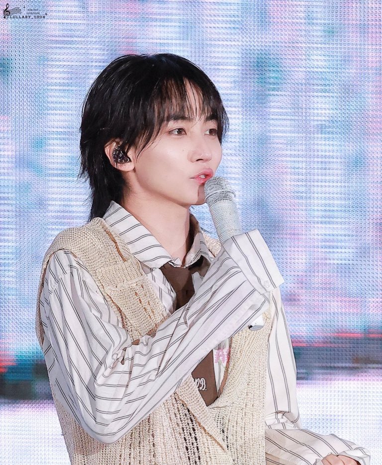 haniey1004n's tweet photo. 부리 https://t.co/BdAn535zF1
