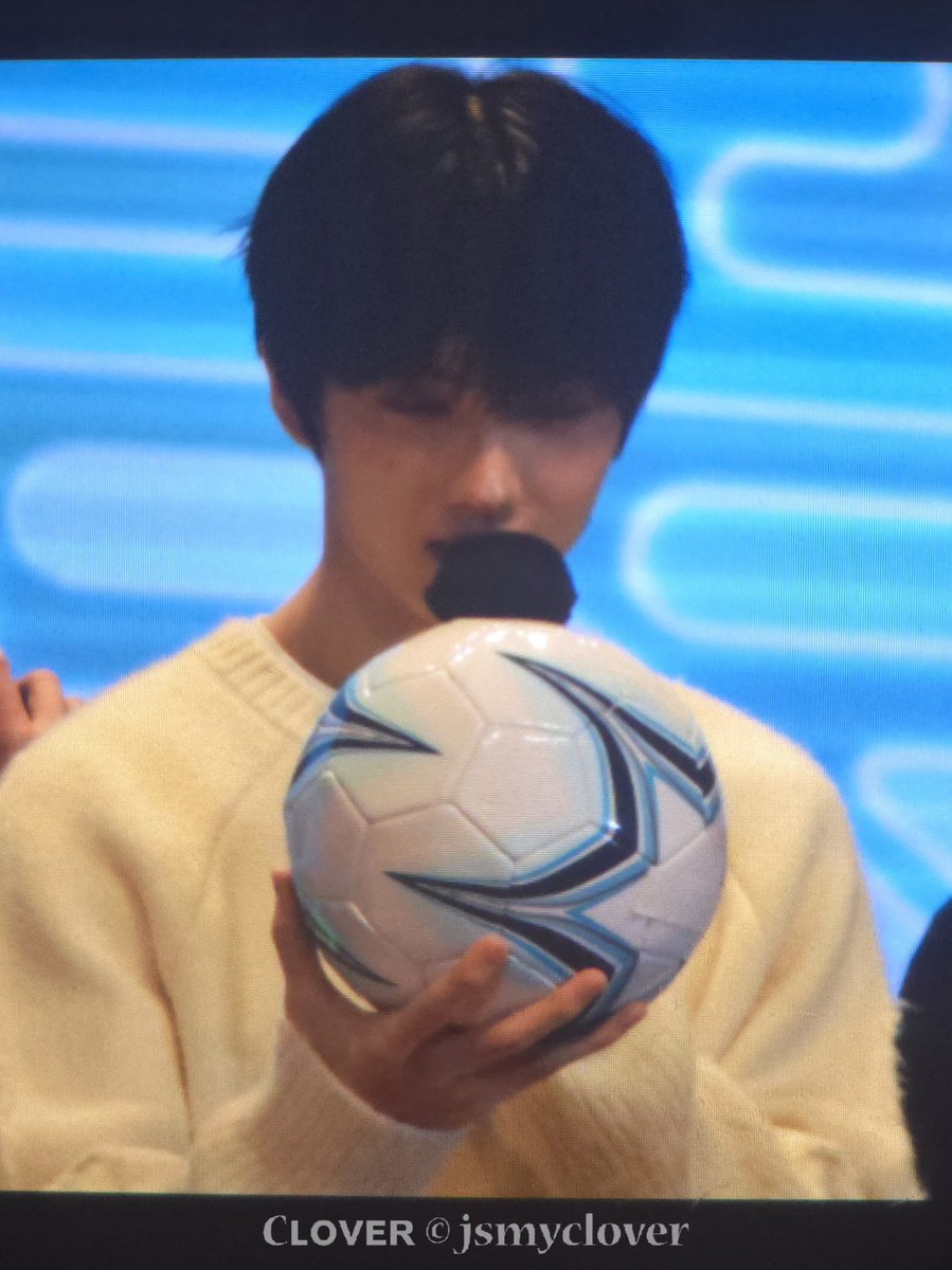 250122 점프업 미팬 스페셜 이벤트 pre 
오늘 완전 내가 좋아하는 얼굴...🥰
#nctdream #엔시티드림 #지성 #jisung