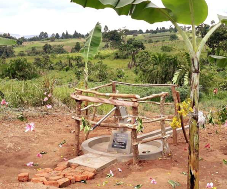 DMR830's tweet photo. @IngLivingWaters Katuugo LC1 Village, Uganda, has gone from swampy ponds to fresh water, clean clothes, and improved health due to a pump and clean water. Kudos to world changers @ingomarlivingwaters and https://t.co/gYR8sqX3lp https://t.co/PKTKfAjIzp https://t.co/jGlM4wOA5k