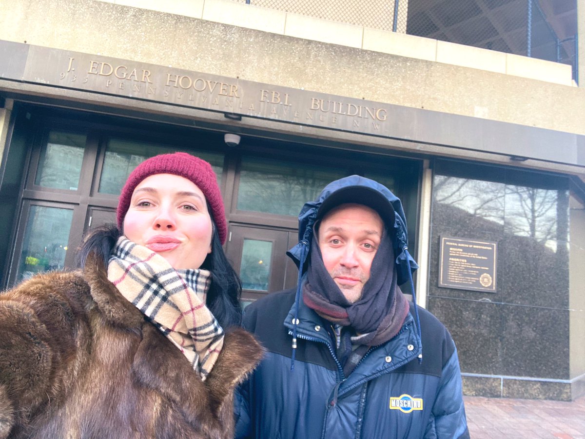 Leaving D.C  &amp; it's -14❄️ I had an amazing time &amp; I met such lovely people. I saw my favorite brother who flew in from London. D.C reminds me of München🇩🇪Beautiful paved roads,very clean &amp; a little bougie. California take 📝 🙈 Now back to the raging fires of Lost Angeles 😩🔥 🛬