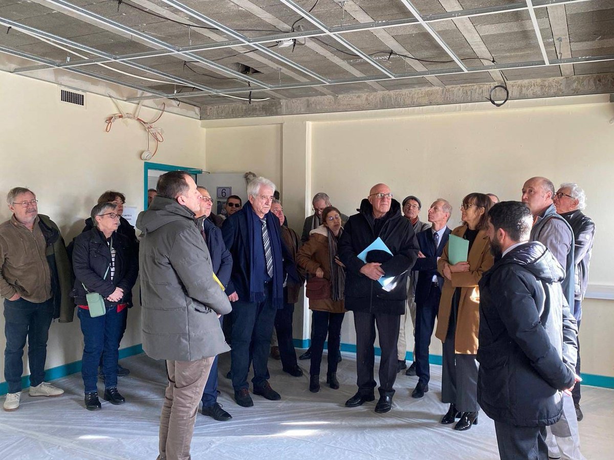 Visite du <a href="/LMBFelletin/">LMB de Felletin</a> pour la rectrice aux côtés de la <a href="/NvelleAquitaine/">Nouvelle-Aquitaine</a> et présentation du projet de restructuration. Après les travaux, le lycée disposera de plateaux techniques modernes et attractifs favorisant une formation de pointe adaptée aux besoins du monde économique.