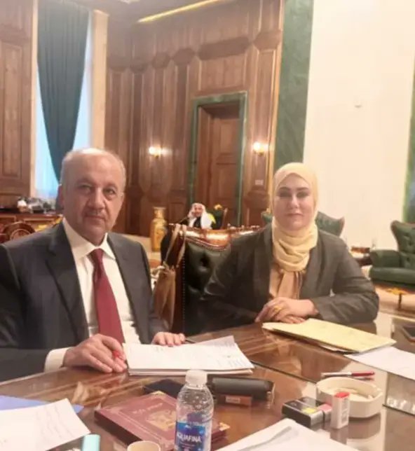 لقائنا  بمعالي وزير الدفاع السيد ثابت العباسي المحترم لمتابعة طلبات المواطنين والمنتسبين ل أخوتنا أبناء محافظة واسط  كذلك بحثنا إمكانية إضافة اعداد جديدة في صفوف جيشنا العراقي والذي طرح في مجلس النواب من خلال جداول الموازنة القادمة.

النائب وفاء الشمري