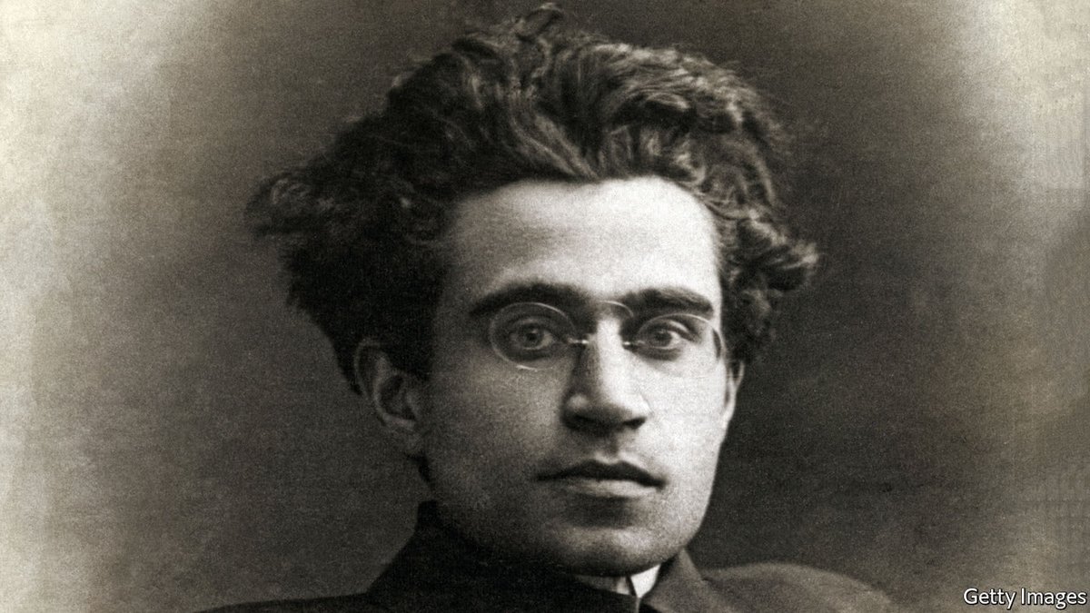 #OtD 22 Jan 1891 Italian Marxist philosopher Antonio Gramsci was born in Sardinia. His key contribution was his theory of hegemony, which describes how the capitalist class maintains its power through its domination of culture. Commemorative merch here: shop.workingclasshistory.com/en-gb/collecti…