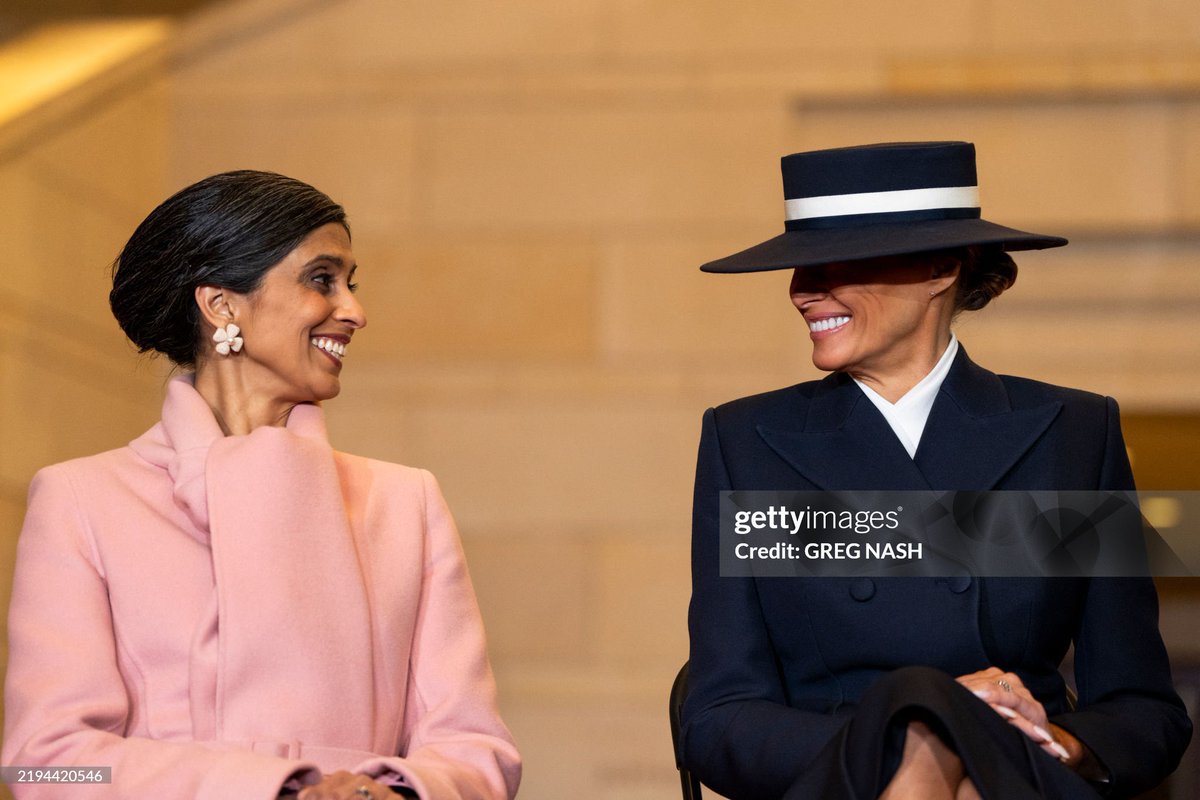 Pues si la “primera” y “segunda” dama de los EEUU son migrantes. ¿Ahí como aplica?