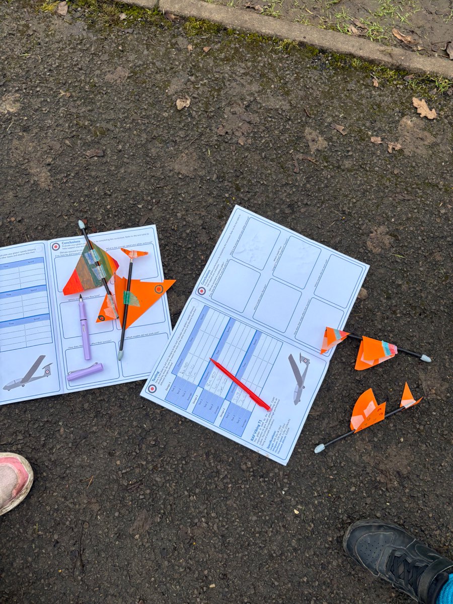 Whitchurch1's tweet photo. More gliders ready to test #RoadtoRIAT #wpsscience https://t.co/V3zTqgvt1K